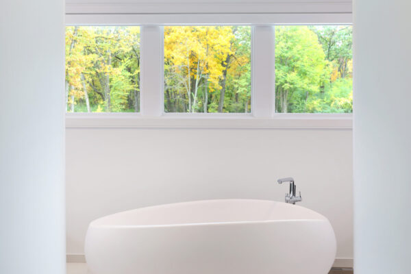 Custom bathtub FORMLINEA Design Build