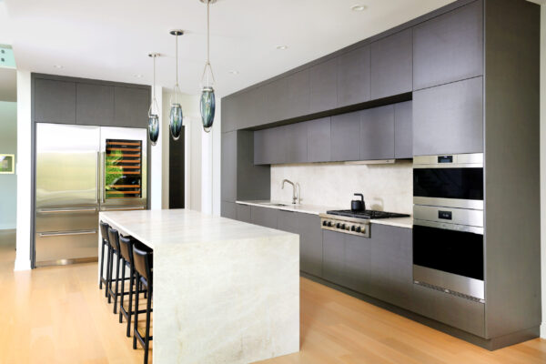 Custom Designed kitchen FORMLINEA Design Build